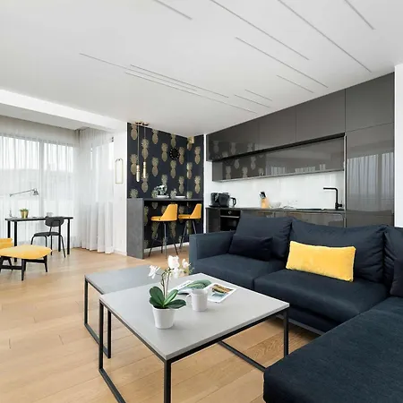 Appartamento Tasteful In Cracow With Parking & Balcony By Nolcegi Renters *