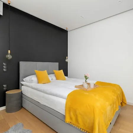 Tasteful In Cracow With Parking & Balcony By Nolcegi Renters