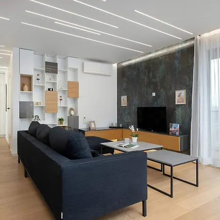 Tasteful In Cracow With Parking & Balcony By Nolcegi Renters Apartmán Krakov