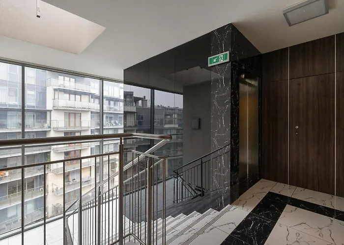 Tasteful In Cracow With Parking & Balcony By Nolcegi Renters Apartmán